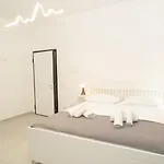 Cleli Bed and Breakfast 4*
