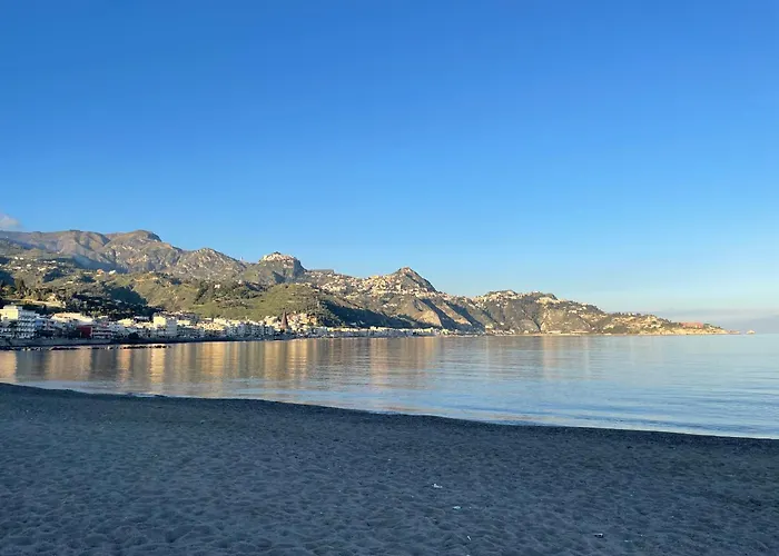 Cleli Giardini Naxos